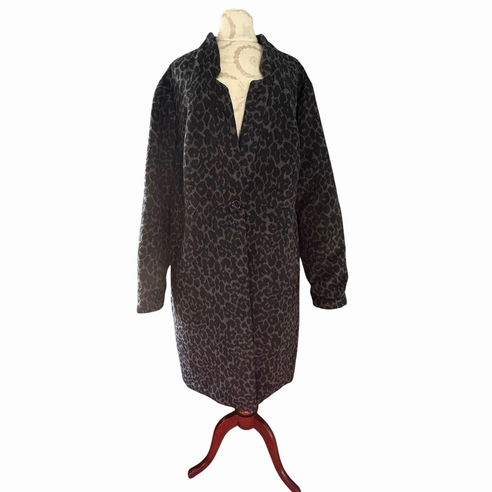 Torrid Wool blend Women's 4 4XL gray black leopard Animal print coat Lagenlook